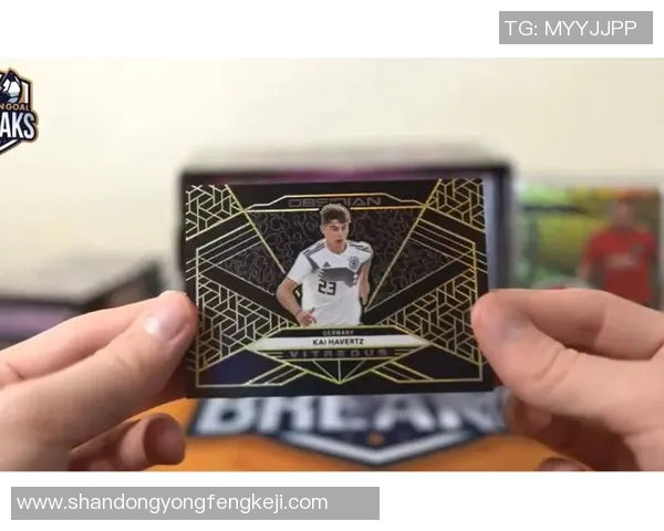 中国足球球星卡收藏热潮兴起 专家分析其背后的市场潜力与发展前景 中国足球球星卡收藏热潮兴起 专家分析其背后的市场潜力与发展前景